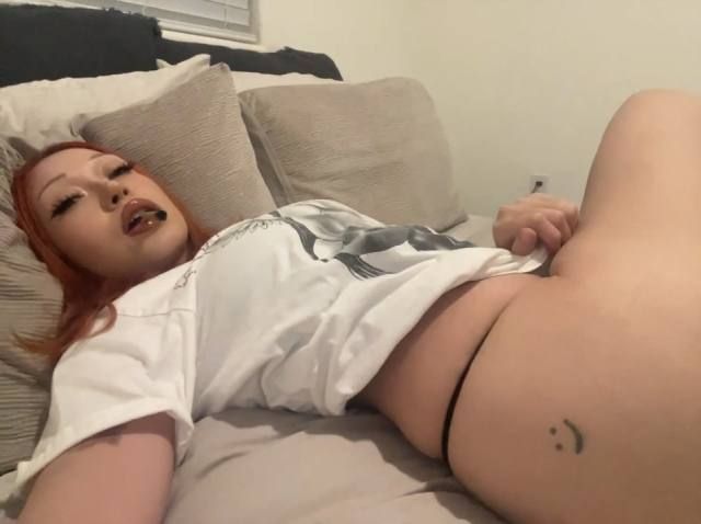 I accept payment in person text me   selling videos and FaceTime fun and I do sell party favors 🫦🍑💦 - Image 3